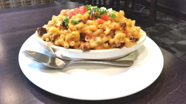 EATS-Smoke BBQ Macncheese